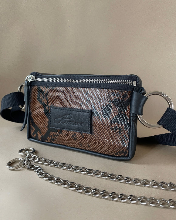 FANNYPACK BLACK PITHON