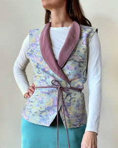 REVERSIBLE SMALL COLLAR WRAPVEST PASTEL