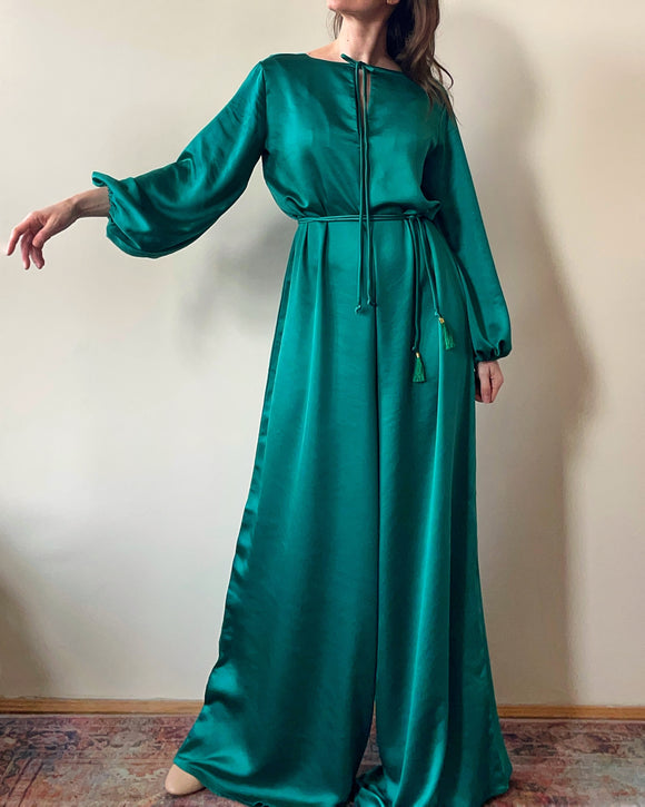 BOW OVERALL EMERALD SATIN/MORE COLOURS