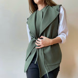 BUTTERFLY VEST FOREST GREEN